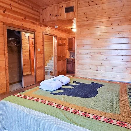Treetop Tranquilty Sevierville Exterior foto