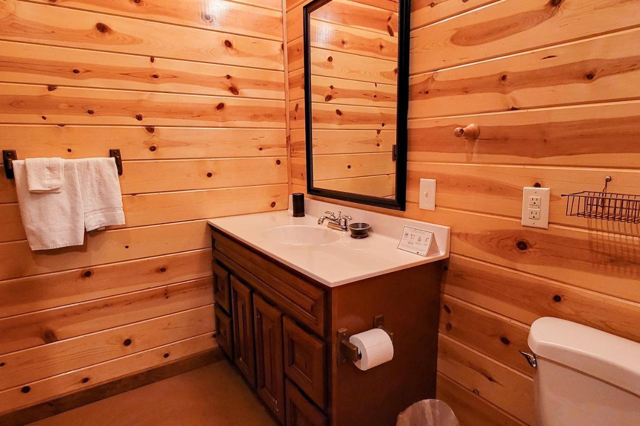 Treetop Tranquilty Sevierville Exterior foto